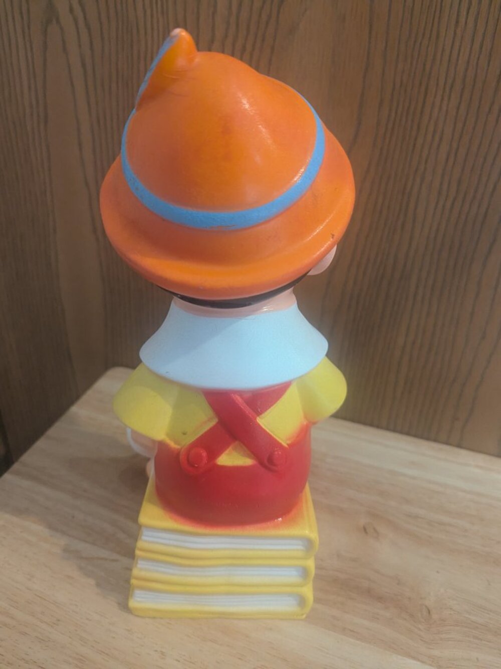 Vintage Coin Bank Pinocchio Sitting on Books 70s Walt Disney Productions 12" - Picture 10 of 10